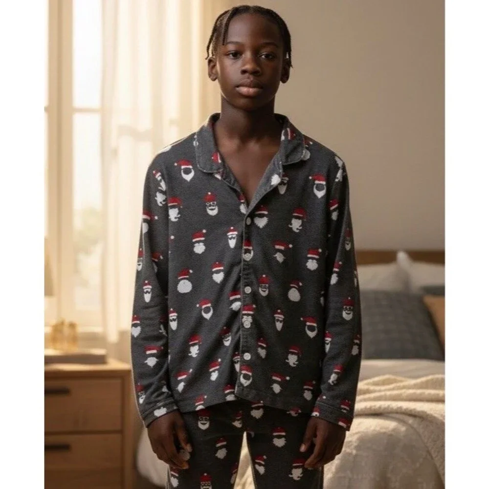 Pottery Barn Teen Santa Print Button Down Pajama Top Only Size Small Boy Or Girl